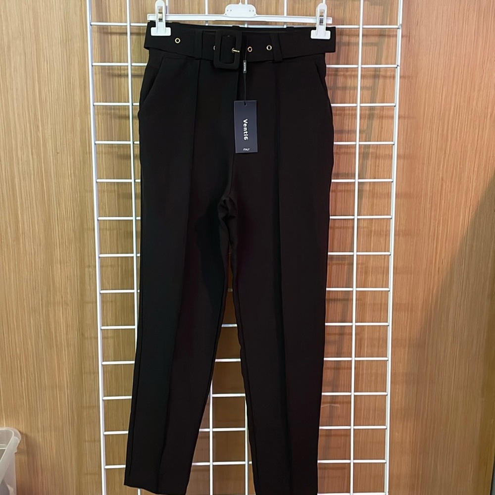 Venti6 black pants with belt. NWT